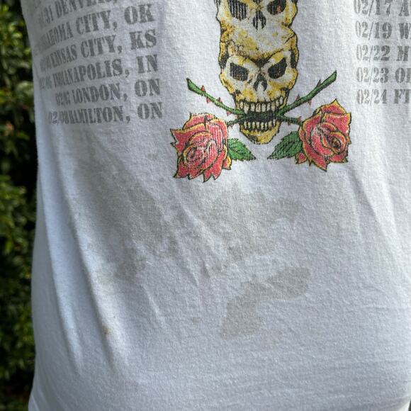 Guns N’Roses Band Tee Destroyed Medium Concert Tee Unisex T Shirt - Picture 4 of 9